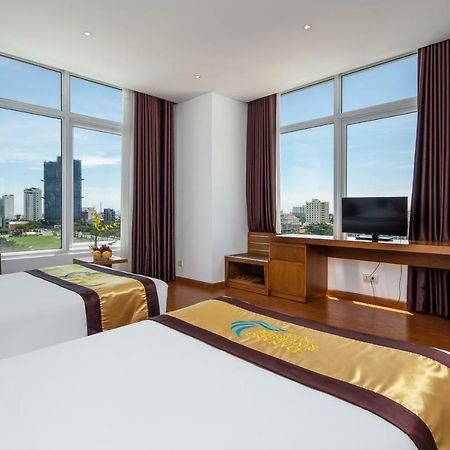 Da Nang Riverside Hotel Esterno foto